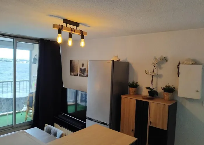 Cosy Avec Balcon, Animaux Admis, Parking - Fr-1-503-172